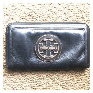 Tory Burch Amanda Wallet